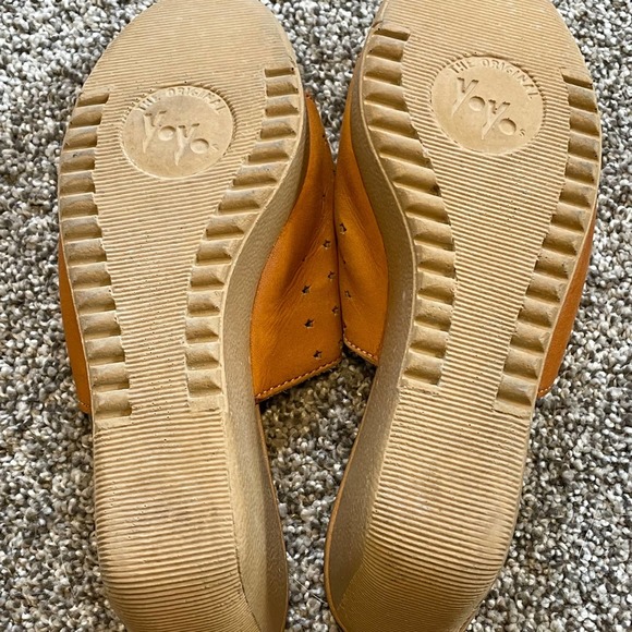 70s YoYos sandals - Picture 4 of 6